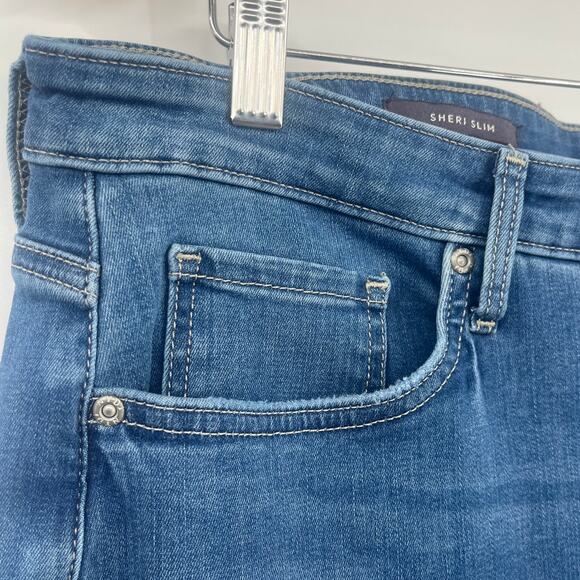 NYDJ Sheri Slim Womens Jeans Sz 16W Stretch Curve Shaper Lift Tuck Minimalist - Picture 3 of 10